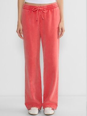 Aritzia cozy sweatfleece boyfriend wide sweat pant